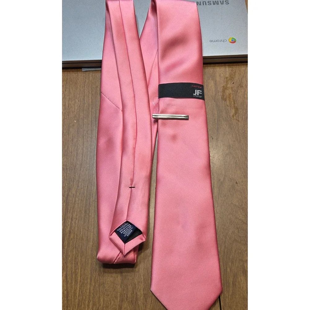 JF J.Ferrar‎ Narrow Necktie Men's Pink Solids With Tie Bar Formal Wedding Party